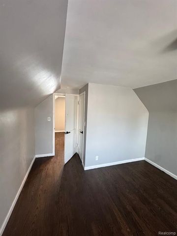 3800 Westpoint Street, Dearborn, MI 48124