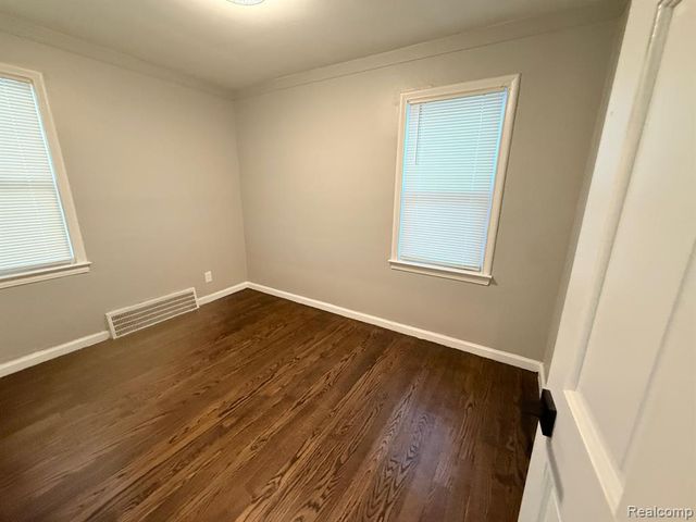 3800 Westpoint Street, Dearborn, MI 48124