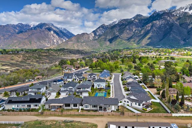 10708 S DIELSDORF RD, Sandy, UT 84092