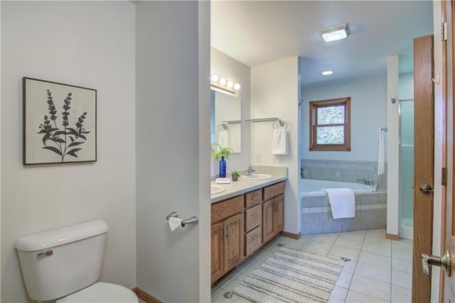 8536 Hanson Drive, Holmen, WI 54636