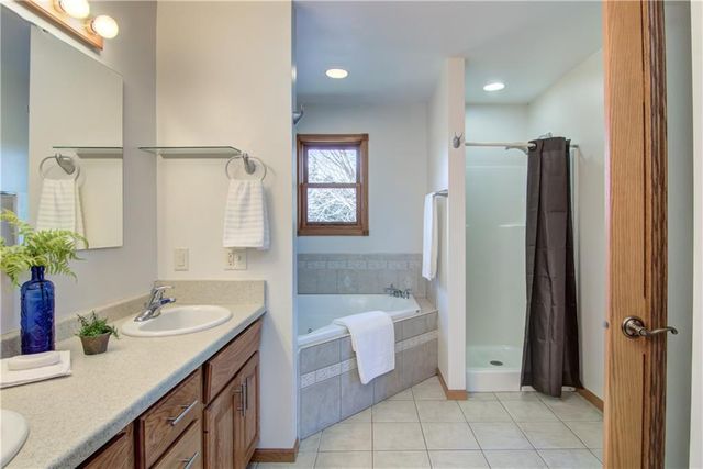 8536 Hanson Drive, Holmen, WI 54636