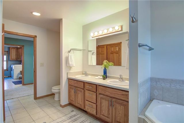 8536 Hanson Drive, Holmen, WI 54636