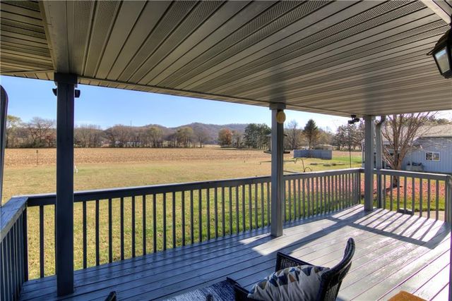 8536 Hanson Drive, Holmen, WI 54636