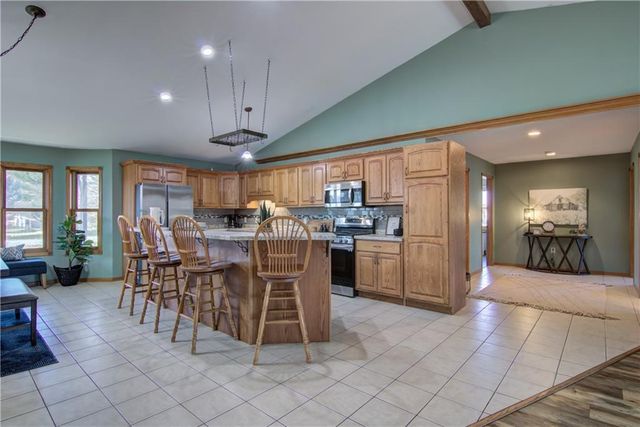 8536 Hanson Drive, Holmen, WI 54636