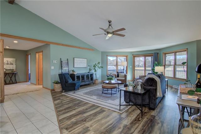 8536 Hanson Drive, Holmen, WI 54636