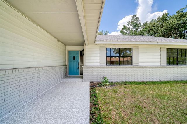 8050 NW 48TH LANE, Ocala, FL 34482