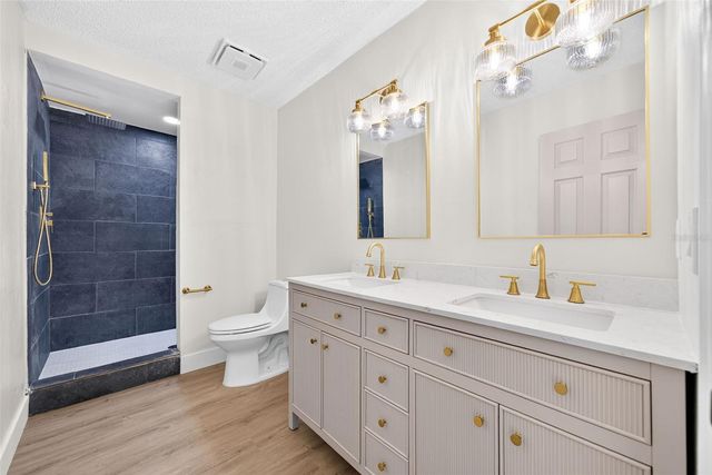 8050 NW 48TH LANE, Ocala, FL 34482