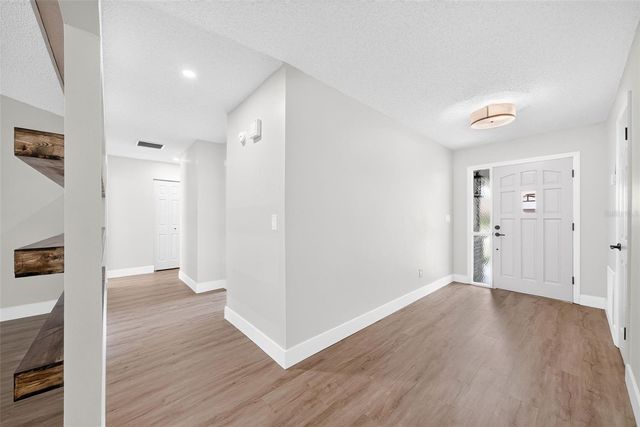 8050 NW 48TH LANE, Ocala, FL 34482
