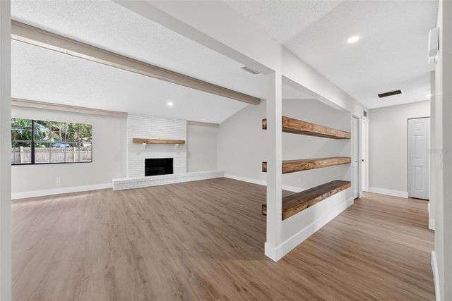 8050 NW 48TH LANE, Ocala, FL 34482