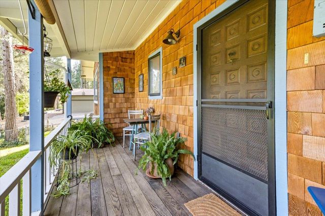 14601 Echo Ridge Dr, Nevada City, CA 95959