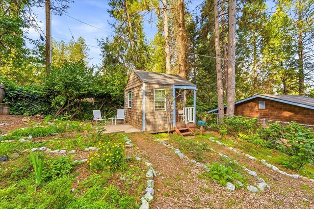 14601 Echo Ridge Dr, Nevada City, CA 95959