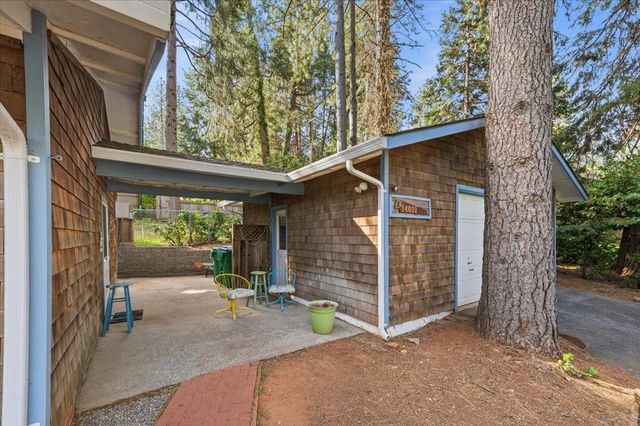 14601 Echo Ridge Dr, Nevada City, CA 95959
