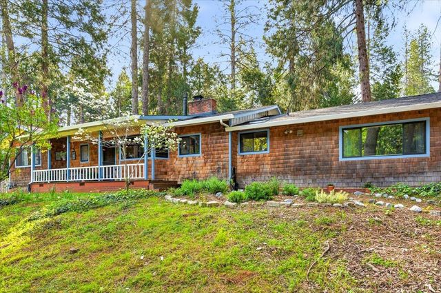 14601 Echo Ridge Dr, Nevada City, CA 95959