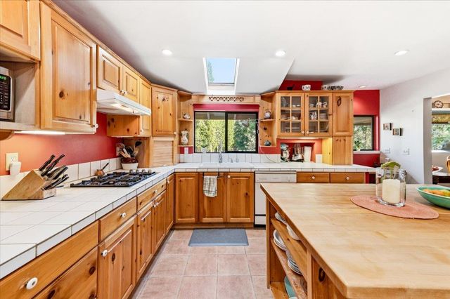 14601 Echo Ridge Dr, Nevada City, CA 95959