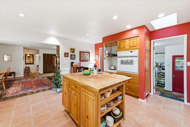 14601 Echo Ridge Dr, Nevada City, CA 95959