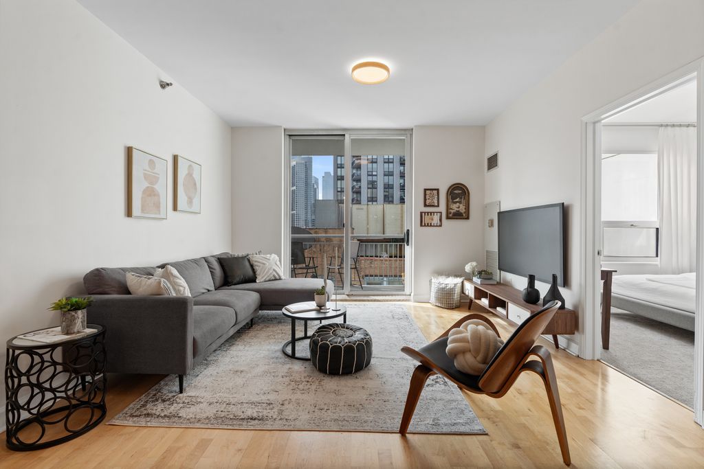 421 W HURON Street 908, Chicago, IL 60654 — photo 4