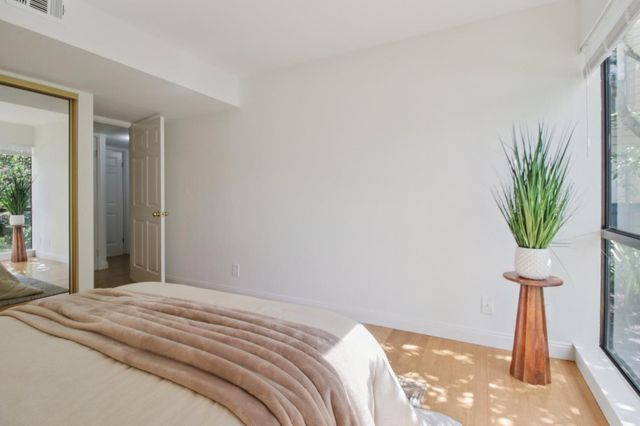 35 W 20th Avenue 105, San Mateo, CA 94403