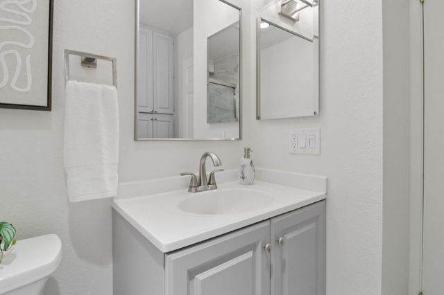 35 W 20th Avenue 105, San Mateo, CA 94403