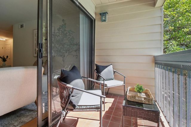 35 W 20th Avenue 105, San Mateo, CA 94403