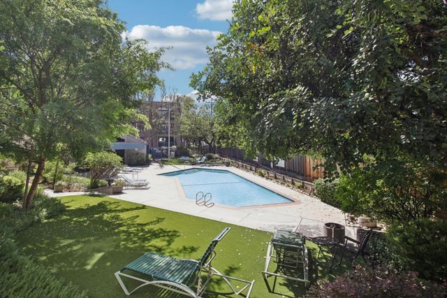 35 W 20th Avenue 105, San Mateo, CA 94403