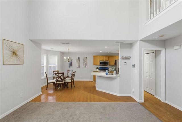 702 River Hill Dr, Lawrenceville, GA 30046