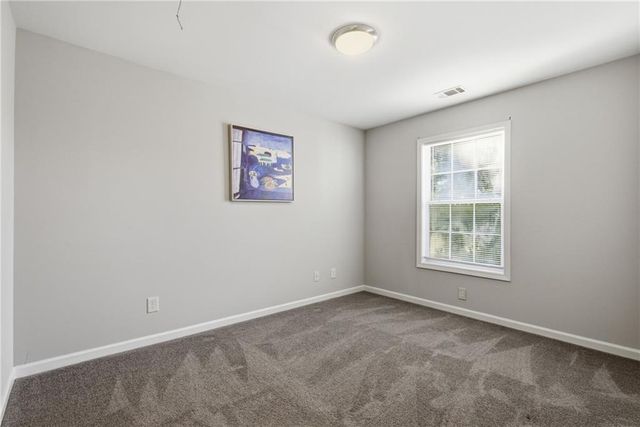 702 River Hill Dr, Lawrenceville, GA 30046