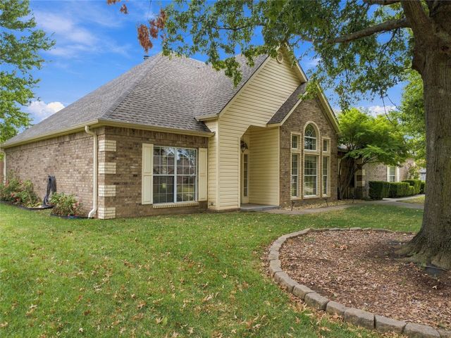 1206 Fairway Street, Claremore, OK 74019
