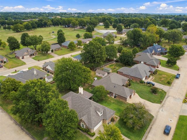 1206 Fairway Street, Claremore, OK 74019