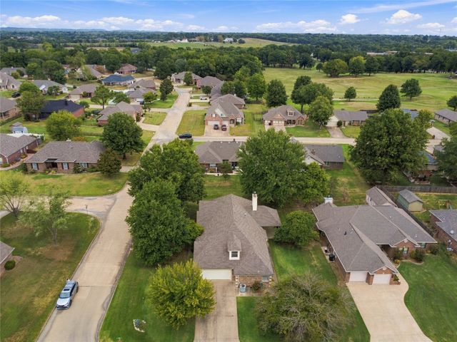 1206 Fairway Street, Claremore, OK 74019