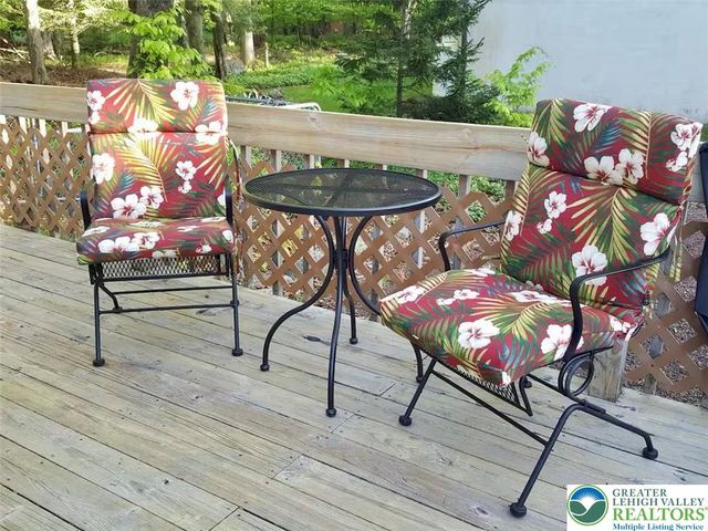 4517 Briarcliff Terrace, Coolbaugh Twp, PA 18466