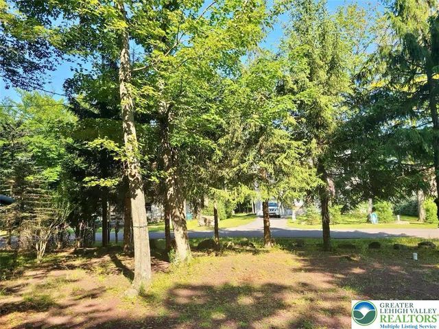 4517 Briarcliff Terrace, Coolbaugh Twp, PA 18466