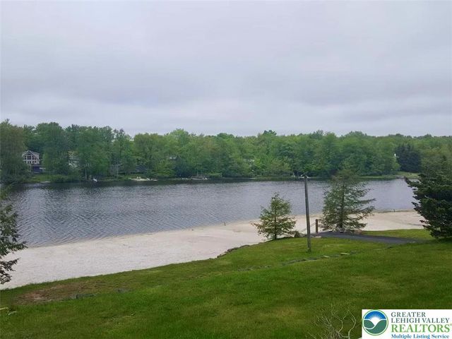 4517 Briarcliff Terrace, Coolbaugh Twp, PA 18466