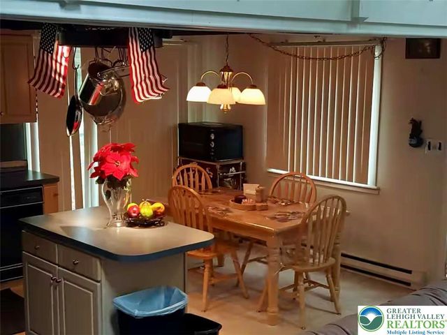 4517 Briarcliff Terrace, Coolbaugh Twp, PA 18466