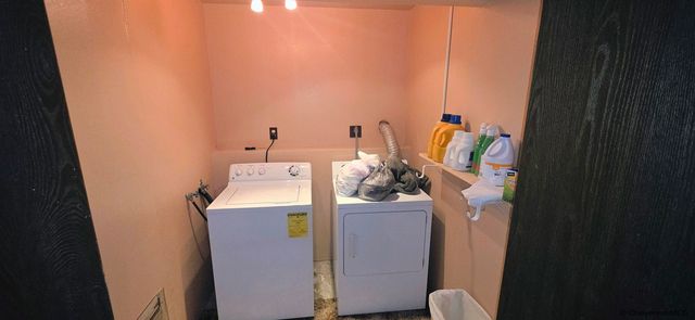 709 PHOENIX DR, Cheyenne, WY 82001