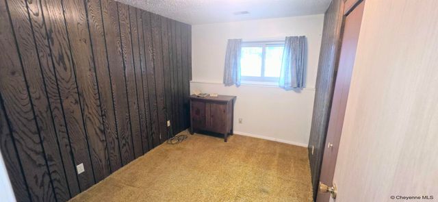709 PHOENIX DR, Cheyenne, WY 82001