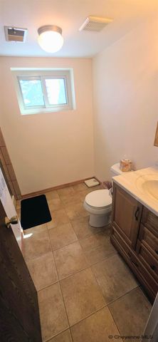 709 PHOENIX DR, Cheyenne, WY 82001