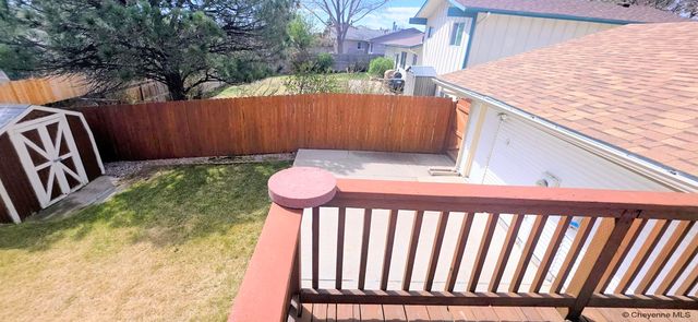 709 PHOENIX DR, Cheyenne, WY 82001