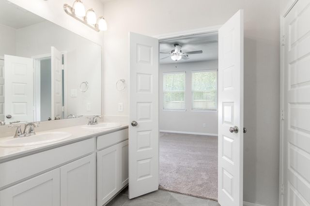 18565 Meadow Point Lane, Conroe, TX 77316