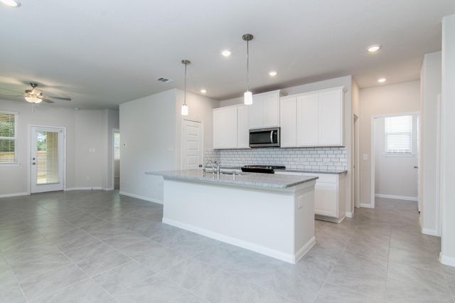 18565 Meadow Point Lane, Conroe, TX 77316