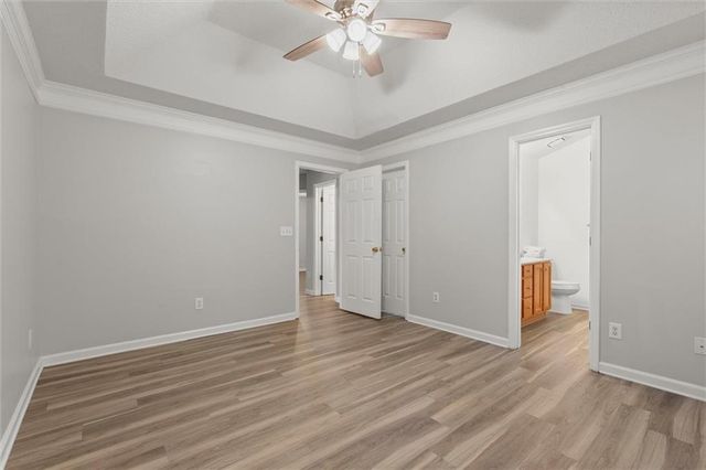 5673 Riverside Walk Drive, Sugar Hill, GA 30518