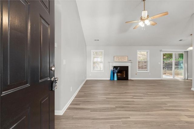 5673 Riverside Walk Drive, Sugar Hill, GA 30518
