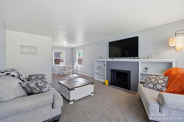 4292 Billmar Street Sw, Grandville City, MI 49418