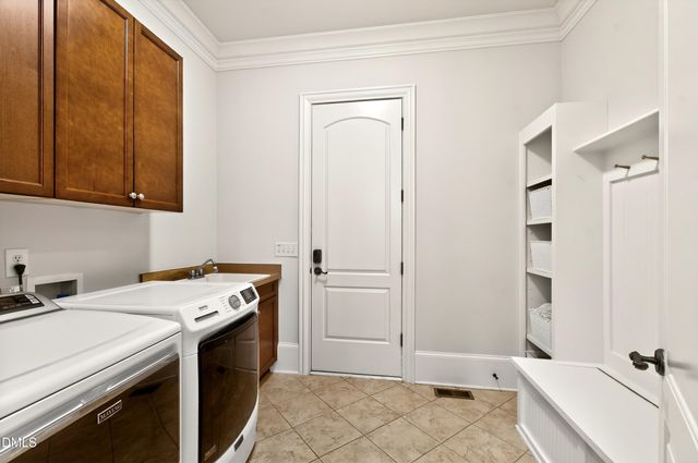 10101 Lobley Hill Lane, Raleigh, NC 27613