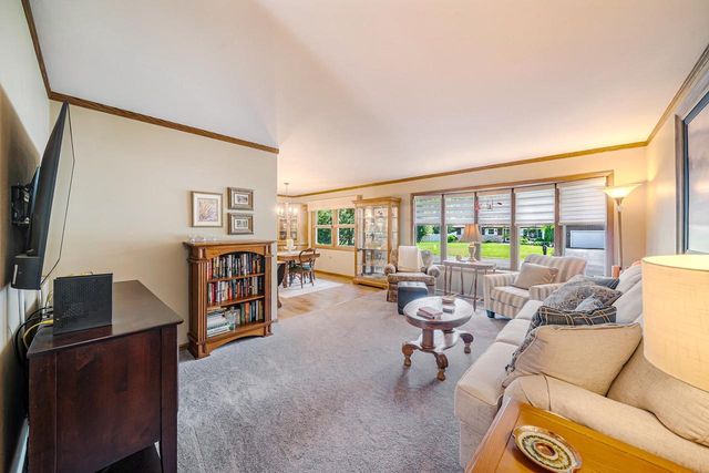 1111 KERWIN ROAD, Neenah, WI 54956