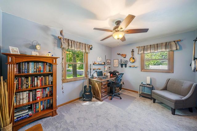 1111 KERWIN ROAD, Neenah, WI 54956