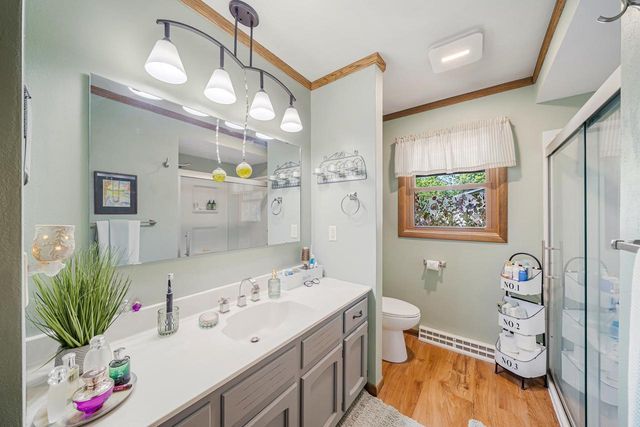 1111 KERWIN ROAD, Neenah, WI 54956