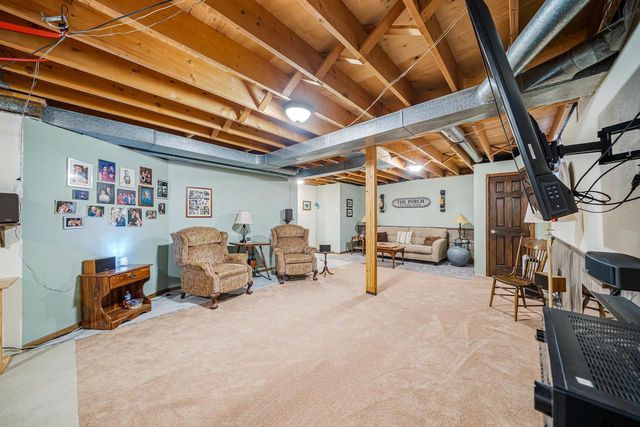 1111 KERWIN ROAD, Neenah, WI 54956
