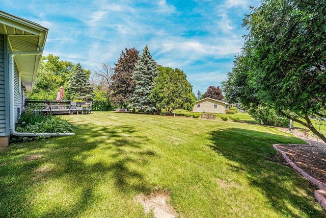 1111 KERWIN ROAD, Neenah, WI 54956