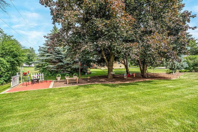 1111 KERWIN ROAD, Neenah, WI 54956