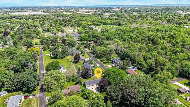 1111 KERWIN ROAD, Neenah, WI 54956